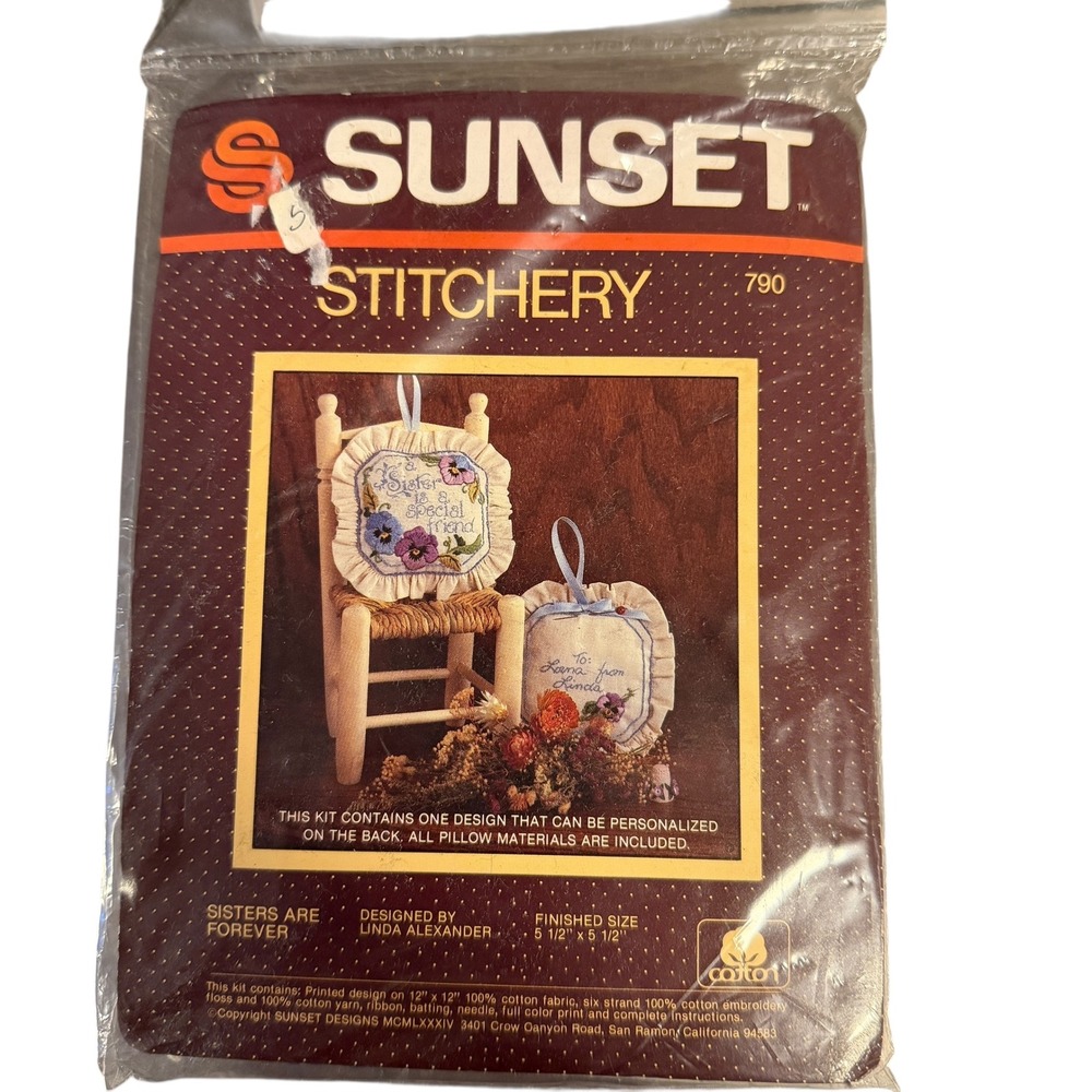 SUNSET STITCHERY 790 Sisters Are Forever Embroidery Pillow Kit Linda Alexander‎